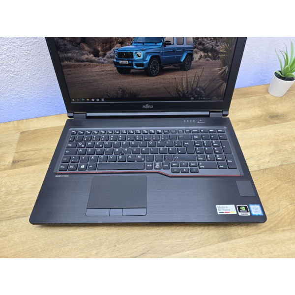 Купить Ноутбук Б/В Fujitsu H780 / 15.6 LED IPS (1920x1080) / i7